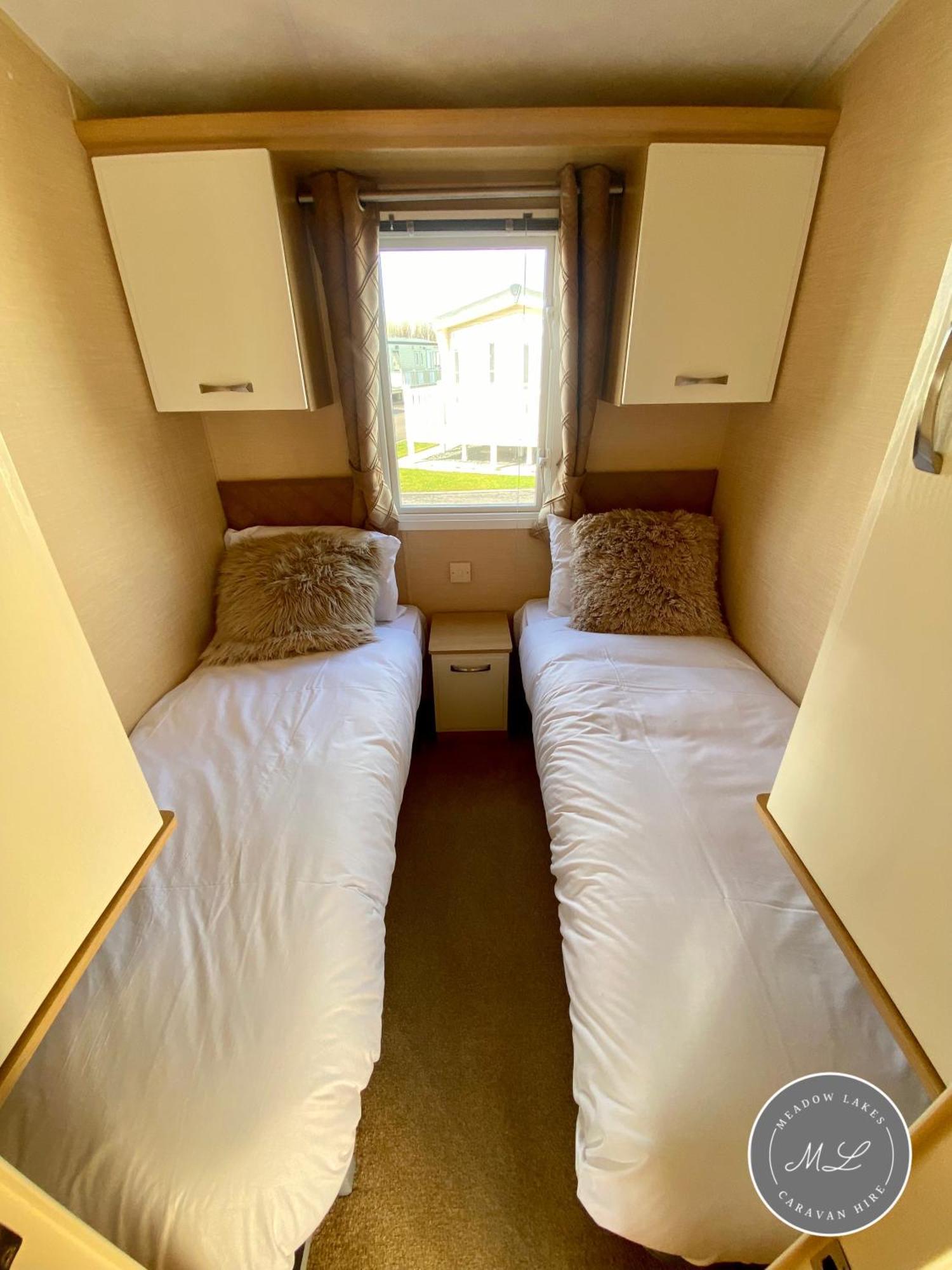 Palm Grove 132 - Pet Friendly, Wifi, Central Heating, Close To Shops And Beach - Meadow Lakes Caravan & Lodge Hire Chapel Saint Leonards Exterior photo
