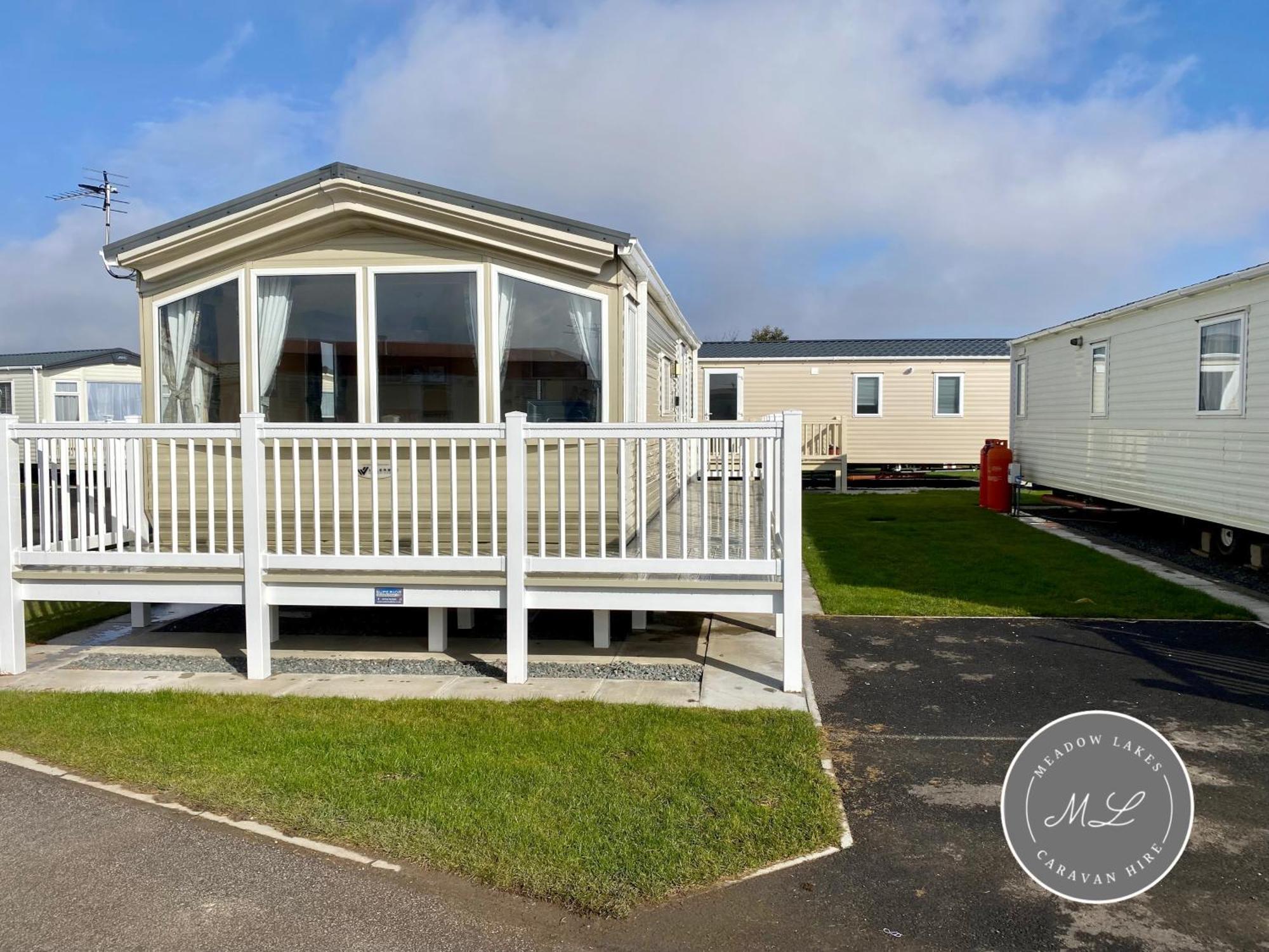 Palm Grove 132 - Pet Friendly, Wifi, Central Heating, Close To Shops And Beach - Meadow Lakes Caravan & Lodge Hire Chapel Saint Leonards Exterior photo